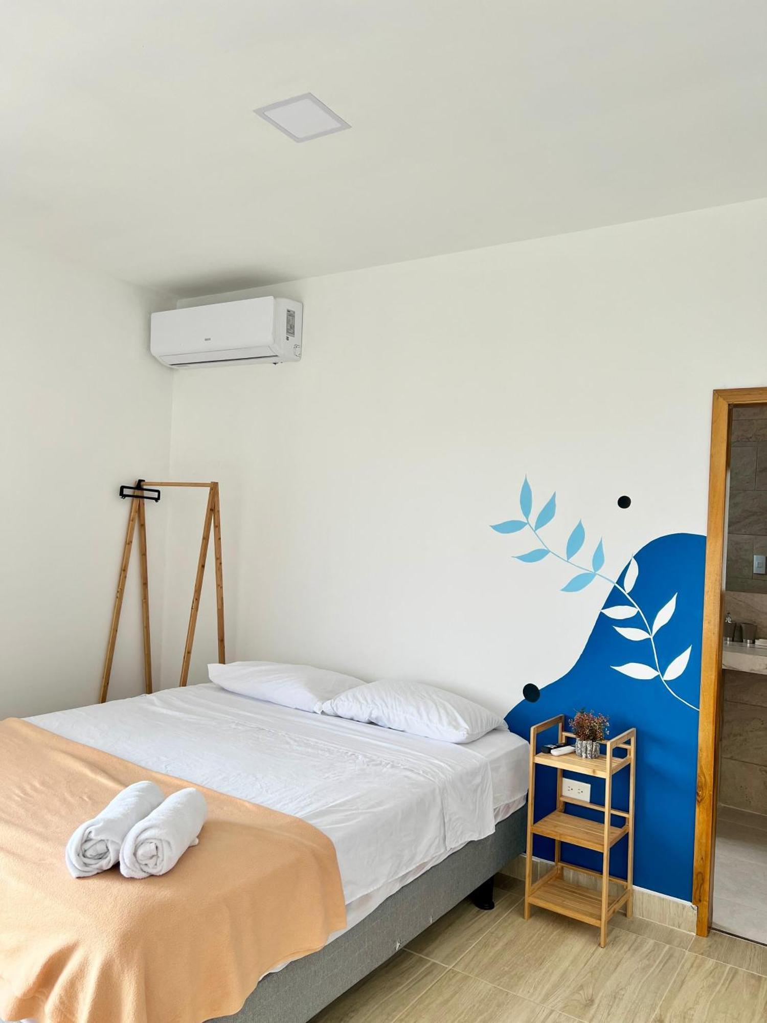 Ohana Beach Hotel Плайяс Экстерьер фото